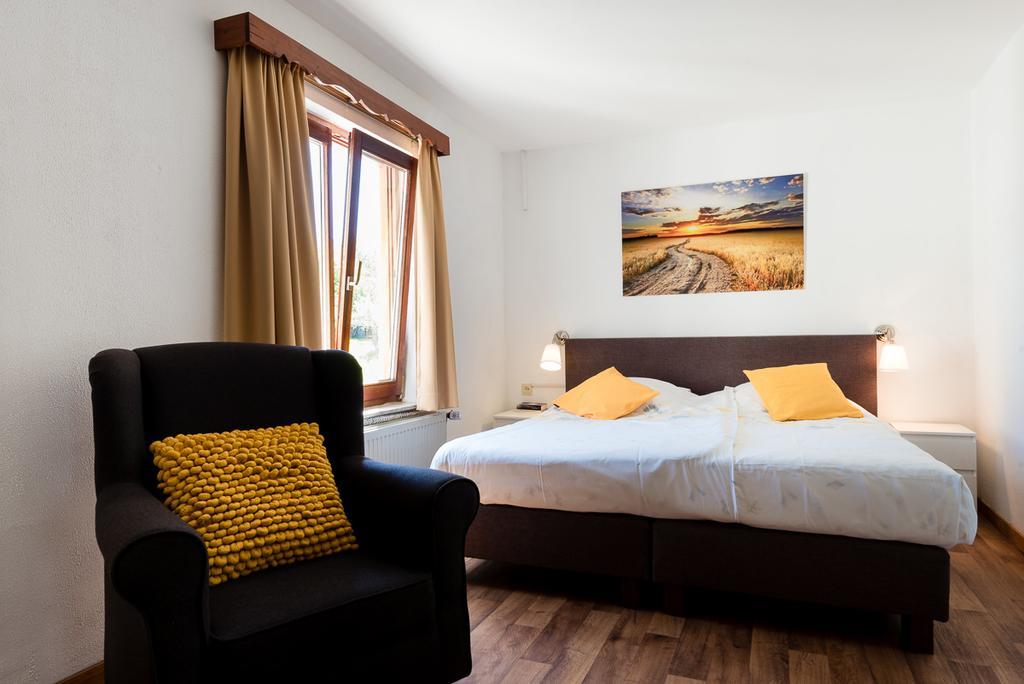 Aparthotel De Oude Hamer Мехелен Экстерьер фото